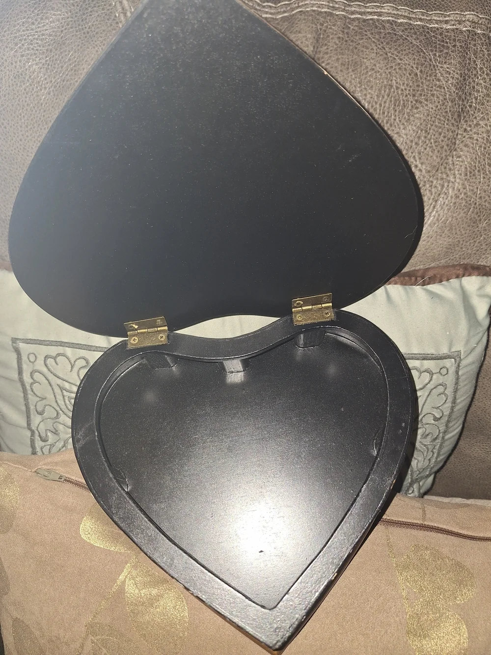 Heart-Shaped Floral Decorative  Box - Vintage Rose Print
